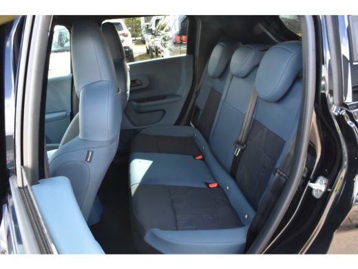 Fiat Grande Panda Icon | 10,25" touchscreen radio met Bluetooth, DAB & USB | Airconditioning handmatig | Cruise Con... ActivLease financial lease