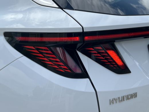 Hyundai Tucson 1.6 T-GDI PHEV 265pk Comfort Smart 4WD | Climate | Camera | Carplay | Keyless | Navigatie | Full ... ActivLease financial lease