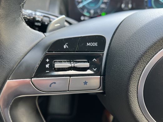 Hyundai Tucson 1.6 T-GDI PHEV 265pk Comfort Smart 4WD | Climate | Camera | Carplay | Keyless | Navigatie | Full ... ActivLease financial lease