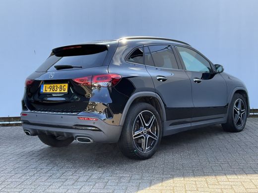 Mercedes-Benz GLA 200 164pk Solution AMG Memory Pano.dak Sfeerverl Hoogzitter Uitstraling! ActivLease financial lease
