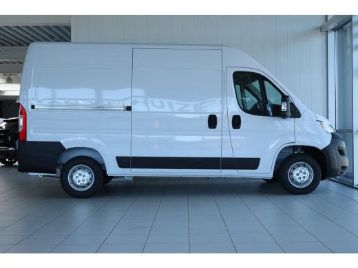 Opel Movano 2.2D 140 L2H2 3.3t | Cruise Control | Camera | Navigatie | Carplay ActivLease financial lease