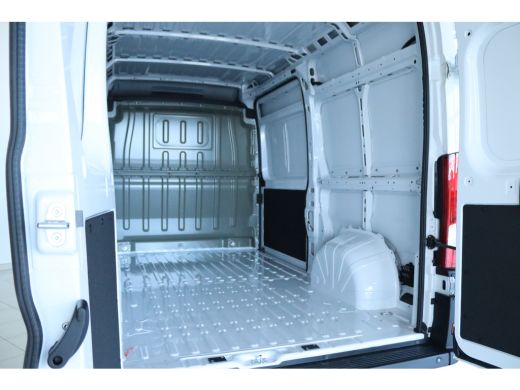 Opel Movano 2.2D 140 L2H2 3.3t | Cruise Control | Camera | Navigatie | Carplay ActivLease financial lease