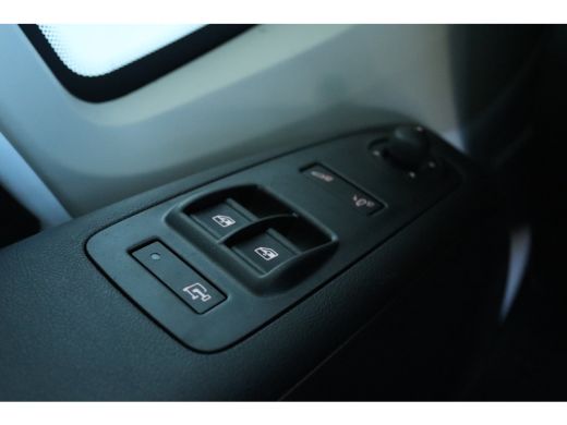 Opel Movano 2.2D 140 L2H2 3.3t | Cruise Control | Camera | Navigatie | Carplay ActivLease financial lease