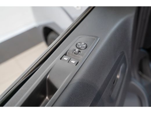 Opel Vivaro 2.0 CDTI L2H1 180PK Automaat | Camera | Navigatie | Parkeersensoren | Apple Carplay & Android Aut... ActivLease financial lease