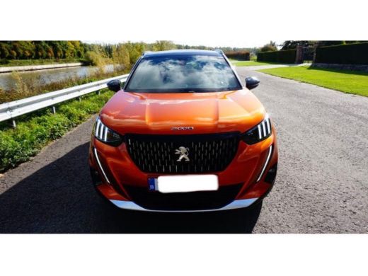 Peugeot 2008 1.2 PureTech GT Pack Elek. Stoel met Massage | Focal | Stoelverwarming | Leder | Camera | LED | 1... ActivLease financial lease
