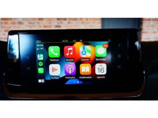 Peugeot 2008 1.2 PureTech GT Pack Elek. Stoel met Massage | Focal | Stoelverwarming | Leder | Camera | LED | 1... ActivLease financial lease