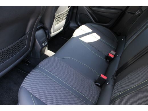 Peugeot 208 1.2 Hybrid 145 e-DCS6 GT | Automaat | Navigatie | Camera voor + achter | Adaptieve cruise | NL au... ActivLease financial lease