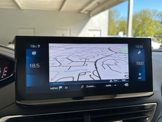 Peugeot 3008 1.2 PureTech Blue Lease Premium | Achterbank in delen neerklapbaar | Achteruitrijcamera | Apple C... ActivLease financial lease