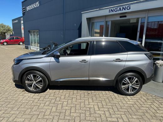 Peugeot 3008 1.2 PureTech Blue Lease Premium | Achterbank in delen neerklapbaar | Achteruitrijcamera | Apple C... ActivLease financial lease