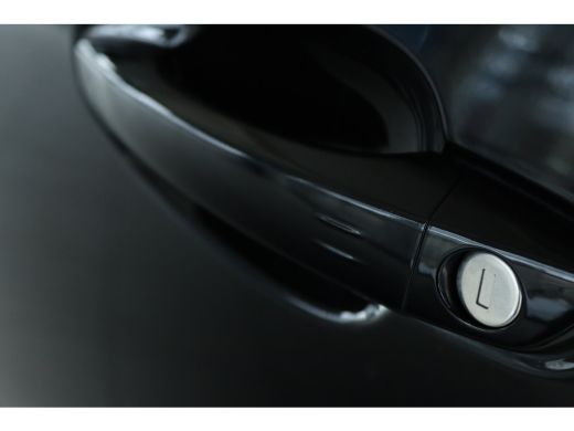 Peugeot 3008 1.6 HYbrid 225 Allure Pack Business | Adapt. Cruise | Camera | Stoelverwarming | Navigatie | Carp... ActivLease financial lease