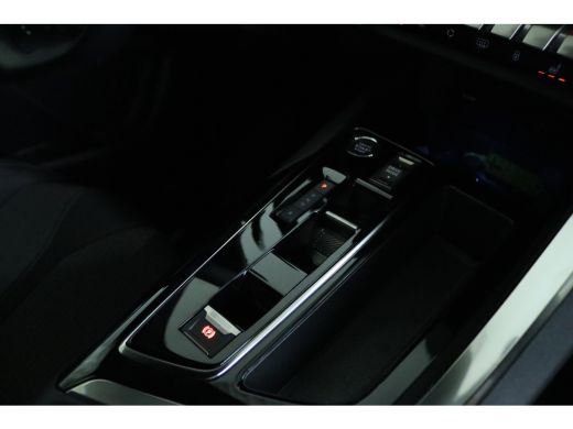 Peugeot 3008 1.6 HYbrid 225 Allure Pack Business | Adapt. Cruise | Camera | Stoelverwarming | Navigatie | Carp... ActivLease financial lease