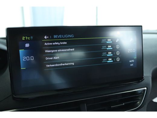 Peugeot 3008 1.6 HYbrid 225 Allure Pack Business | Adapt. Cruise | Camera | Stoelverwarming | Navigatie | Carp... ActivLease financial lease