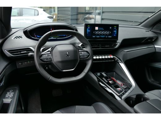 Peugeot 3008 1.6 HYBRID 225PK ALLURE PACK AUTOMAAT / NAVI / CLIMA / 19"LMV / CAMERA / FULL-LED / PDC / BLUETOO... ActivLease financial lease
