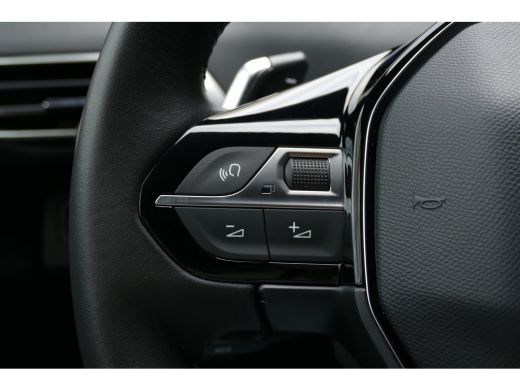 Peugeot 3008 1.6 HYBRID 225PK ALLURE PACK AUTOMAAT / NAVI / CLIMA / 19"LMV / CAMERA / FULL-LED / PDC / BLUETOO... ActivLease financial lease