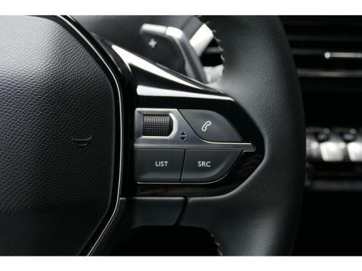 Peugeot 3008 1.6 HYBRID 225PK ALLURE PACK AUTOMAAT / NAVI / CLIMA / 19"LMV / CAMERA / FULL-LED / PDC / BLUETOO... ActivLease financial lease