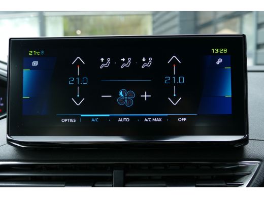 Peugeot 3008 1.6 HYBRID 225PK ALLURE PACK AUTOMAAT / NAVI / CLIMA / 19"LMV / CAMERA / FULL-LED / PDC / BLUETOO... ActivLease financial lease