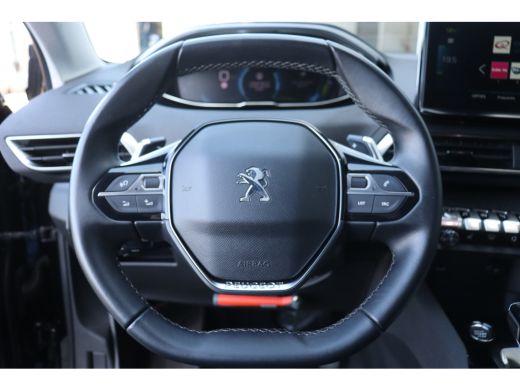 Peugeot 3008 1.6 HYBRID 225PK ALLURE PACK AUTOMAAT / NAVI / CLIMA / PDC / 18" LMV / CAMERA / KEYLESS / WINTERP... ActivLease financial lease