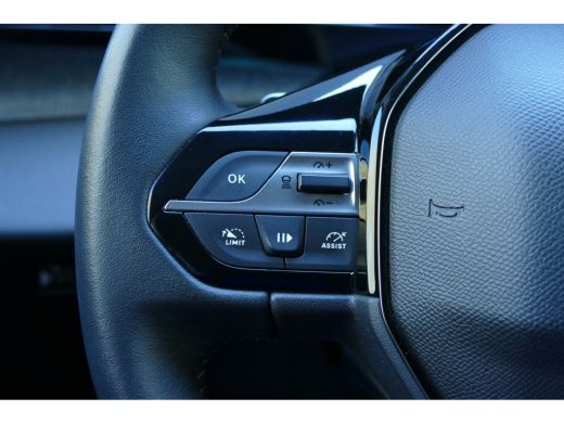 Peugeot 308 1.2 PURETECH 130PK 5-DRS ALLURE PACK AUTOMAAT / NAVI / CLIMA / 17"LMV / CAMERA / KEYLESS / FULL-L... ActivLease financial lease