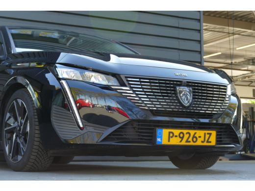Peugeot 308 1.2 PURETECH 130PK 5-DRS ALLURE PACK AUTOMAAT / NAVI / CLIMA / 17"LMV / CAMERA / KEYLESS / FULL-L... ActivLease financial lease
