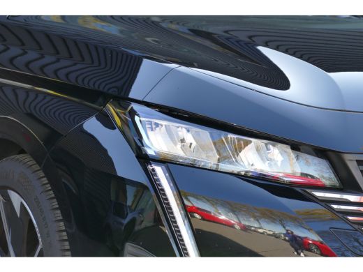 Peugeot 308 1.2 PURETECH 130PK 5-DRS ALLURE PACK AUTOMAAT / NAVI / CLIMA / 17"LMV / CAMERA / KEYLESS / FULL-L... ActivLease financial lease