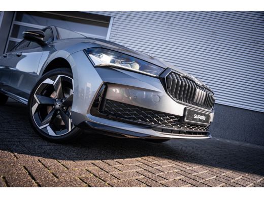 Skoda Superb Combi Sportline Business | Achteruitrijcamera | Climatronic, elektronische airconditioning met 3 ... ActivLease financial lease