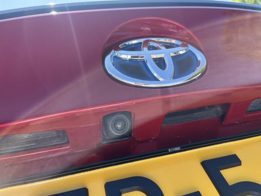 Toyota C-HR 1.8 Hybrid Style | Navigatie | Apple CarPlay/Android auto | Achteruitrijcamera | Stoel en stuurve... ActivLease financial lease