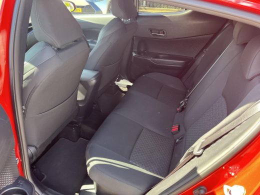 Toyota C-HR 1.8 Hybrid Style | Navigatie | Apple CarPlay/Android auto | Achteruitrijcamera | Stoel en stuurve... ActivLease financial lease