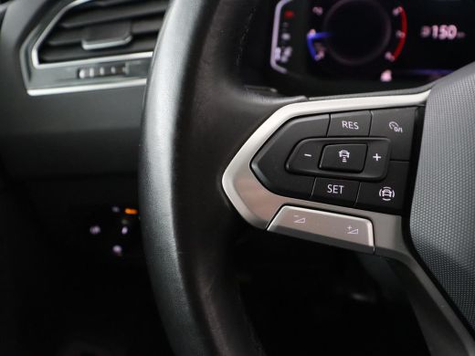 Volkswagen Tiguan 1.5 TSI Life Business | Leder | Stoelverwarming | Keyless | Carplay | Adaptive cruise | Navigatie... ActivLease financial lease