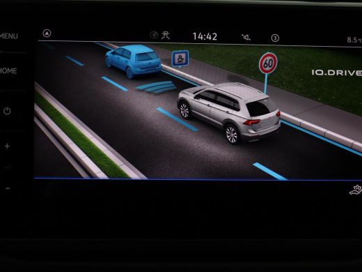 Volkswagen Tiguan 1.5 TSI Life Business | Leder | Stoelverwarming | Keyless | Carplay | Adaptive cruise | Navigatie... ActivLease financial lease