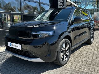 Opel Frontera 1.2 Turbo Hybrid GS | &euro;3000,- VOORRAADVOORDEEL ! | STUUR, STOEL EN VOORRUITVERWARMING| DODEHOEK D...