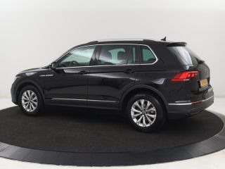 Volkswagen Tiguan 1.5 TSI Life Business | Leder | Stoelverwarming | Keyless | Carplay | Adaptive cruise | Navigatie...