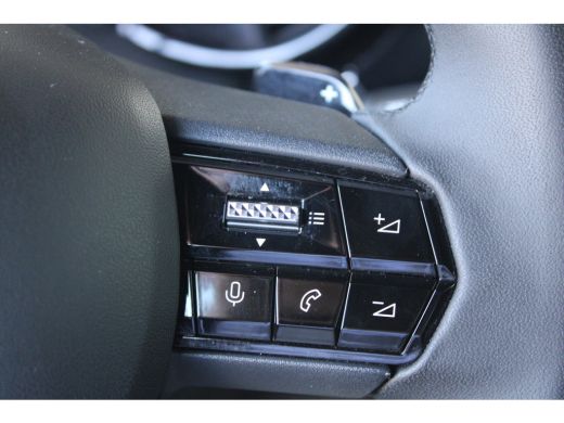 Alfa Romeo Junior 1.2 Turbo Hybrid Ibrida | Adaptieve cruise control | Full-LED | Parkeersensoren achter | Apple ca... ActivLease financial lease