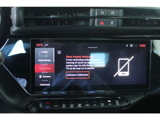 Alfa Romeo Junior 1.2 Turbo Hybrid Ibrida | Adaptieve cruise control | Full-LED | Parkeersensoren achter | Apple ca... ActivLease financial lease