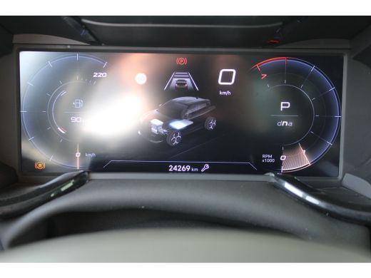 Alfa Romeo Junior 1.2 Turbo Hybrid Ibrida | Adaptieve cruise control | Full-LED | Parkeersensoren achter | Apple ca... ActivLease financial lease