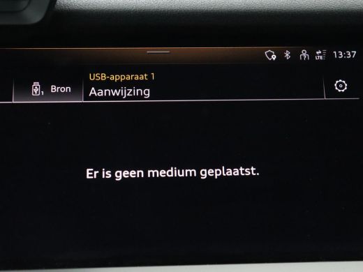 Audi A3 30 TFSI Pro Line | Carplay | Full LED | Climate control | Virtual Cockpit | Parkeerhulp | Cruise ... ActivLease financial lease