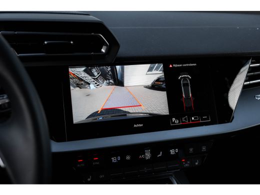 Audi A3 Sportback 40 TFSI e Advanced edition 204PK | Panorama Dak | Matrix LED Koplampen | Camera Achter ... ActivLease financial lease