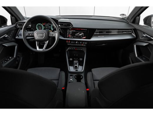 Audi A3 Sportback 40 TFSI e Advanced edition 204PK | Panorama Dak | Matrix LED Koplampen | Camera Achter ... ActivLease financial lease