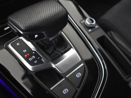 Audi A5 Sportback 40 TFSI quattro S edition Competition 204PK | B&O Sound l Camera | Cruise control adapt... ActivLease financial lease