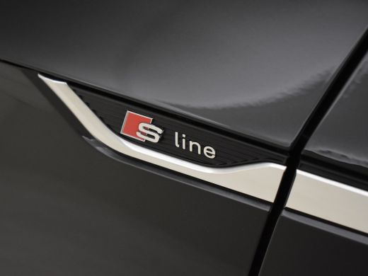 Audi A5 Sportback 40 TFSI quattro S edition Competition 204PK | B&O Sound l Camera | Cruise control adapt... ActivLease financial lease