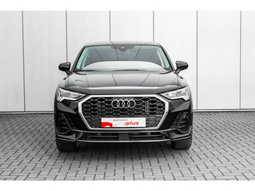 Audi Q3 45 TFSI e Advanced Edition 245 PK | Stoelverwarming Voor | Apple carplay/Android Auto | Parkeerse... ActivLease financial lease