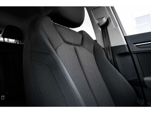 Audi Q3 45 TFSI e Advanced Edition 245 PK | Stoelverwarming Voor | Apple carplay/Android Auto | Parkeerse... ActivLease financial lease