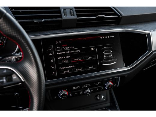 Audi Q3 45 TFSI e S Edition 245 PK | Panoramadak | Lederen Bekleding | Stoelverwarming Voor | Parkeersens... ActivLease financial lease