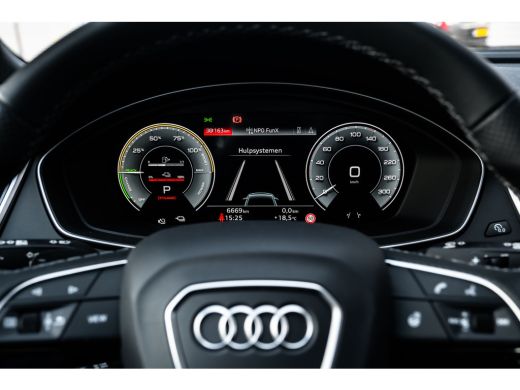 Audi Q5 Sportback 55 TFSI e S edition Competition 367 PK | Tekhaak | Bang And Olufsen 3D | Panoramadak | ... ActivLease financial lease