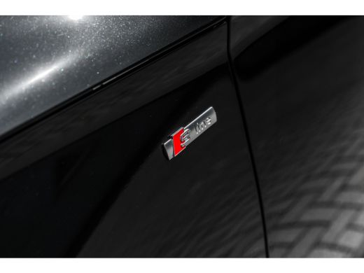 Audi Q5 Sportback 55 TFSI e S edition Competition 367 PK | Tekhaak | Bang And Olufsen 3D | Panoramadak | ... ActivLease financial lease