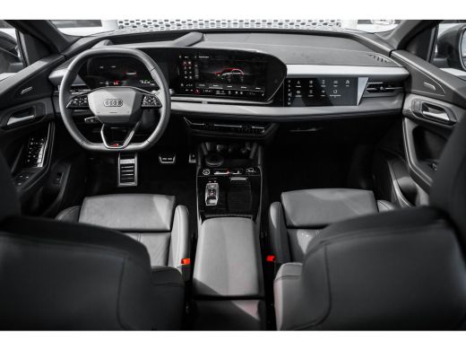 Audi Q6 e-tron Launch edition performance 100 kWh | Panoramadak | Luchtvering | Trekhaak | Bang & Olufsen | Head... ActivLease financial lease