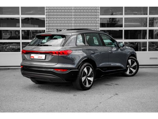 Audi Q6 e-tron Launch edition performance 100 kWh | Panoramadak | Luchtvering | Trekhaak | Bang & Olufsen | Head... ActivLease financial lease