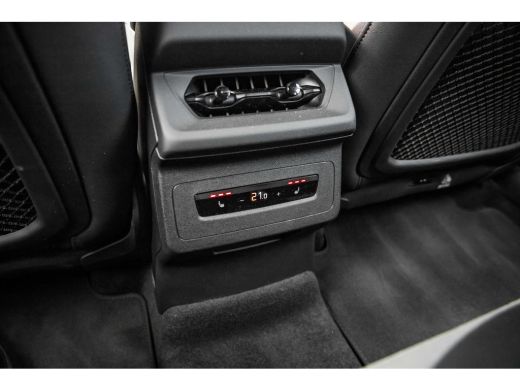 Audi Q6 e-tron Launch edition performance 100 kWh | Panoramadak | Luchtvering | Trekhaak | Bang & Olufsen | Head... ActivLease financial lease