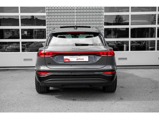 Audi Q6 e-tron Launch edition performance 100 kWh | Panoramadak | Luchtvering | Trekhaak | Bang & Olufsen | Head... ActivLease financial lease