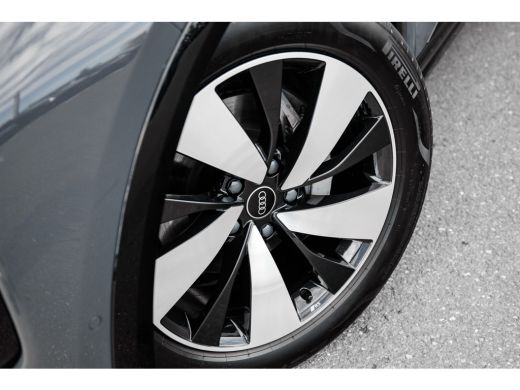 Audi Q6 e-tron Launch edition performance 100 kWh | Panoramadak | Luchtvering | Trekhaak | Bang & Olufsen | Head... ActivLease financial lease