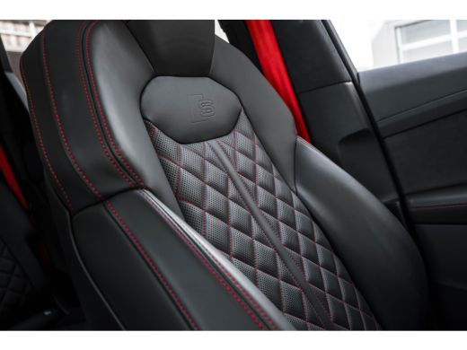 Audi Q7 60 TFSI e quattro Pro Line S Competition 490PK | Trekhaak | 4-wiel besturing | Soft Close | Panor... ActivLease financial lease